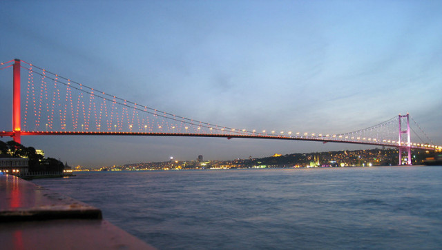 Bosphorus_Bridge.jpg