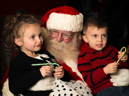 SantaWithKids2014.jpg