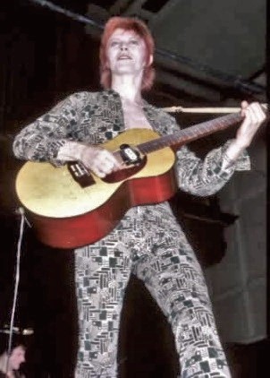 David-Bowie_Early.jpg