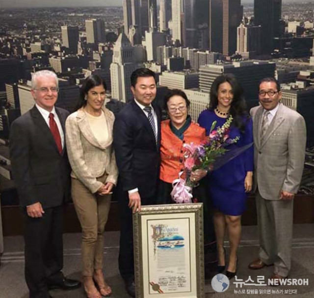 Los Angeles Councilman Paul Krekorian, President of Commission on the Status of Women Jessica Postigo, Councilman David Ryu, Grandma Lee, Councilwoman Nuri Martinez, and Councilman Herb Wesson.jpg