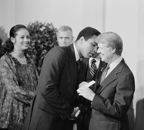 800px-Muhammad_Ali_and_Jimmy_Carter.jpg