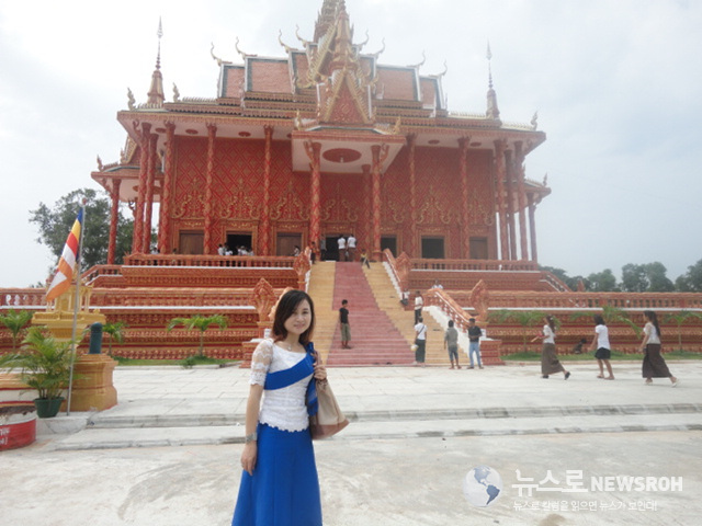 10. The best pray in Pagoda.jpg