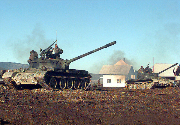 800px-HVO_Army_T-55_Glamoc_setup.jpg