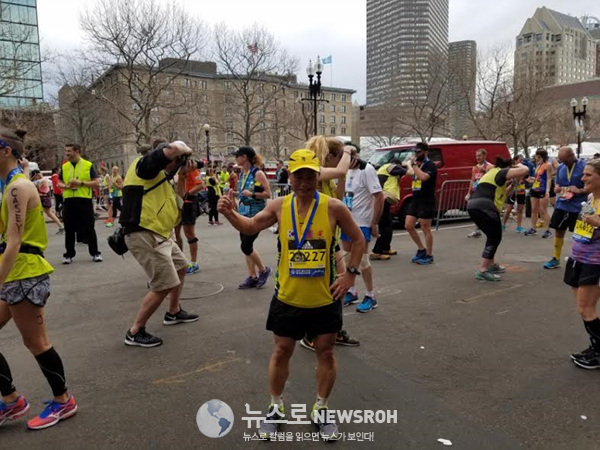 2017 4 17 Boston Marathon 9.jpg