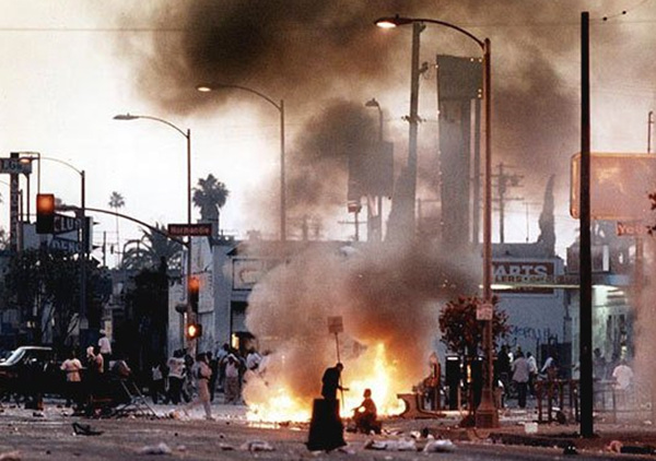 Los Angeles Riots, 1992 via LA Weekly Blogs.jpg