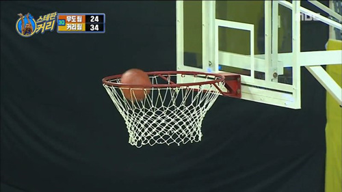 comically_large_hoop.jpg