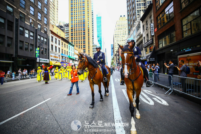 Korean Parade 2017_SNS_017.jpg